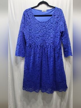 Royal Blue Lace Long-Sleeve Dress